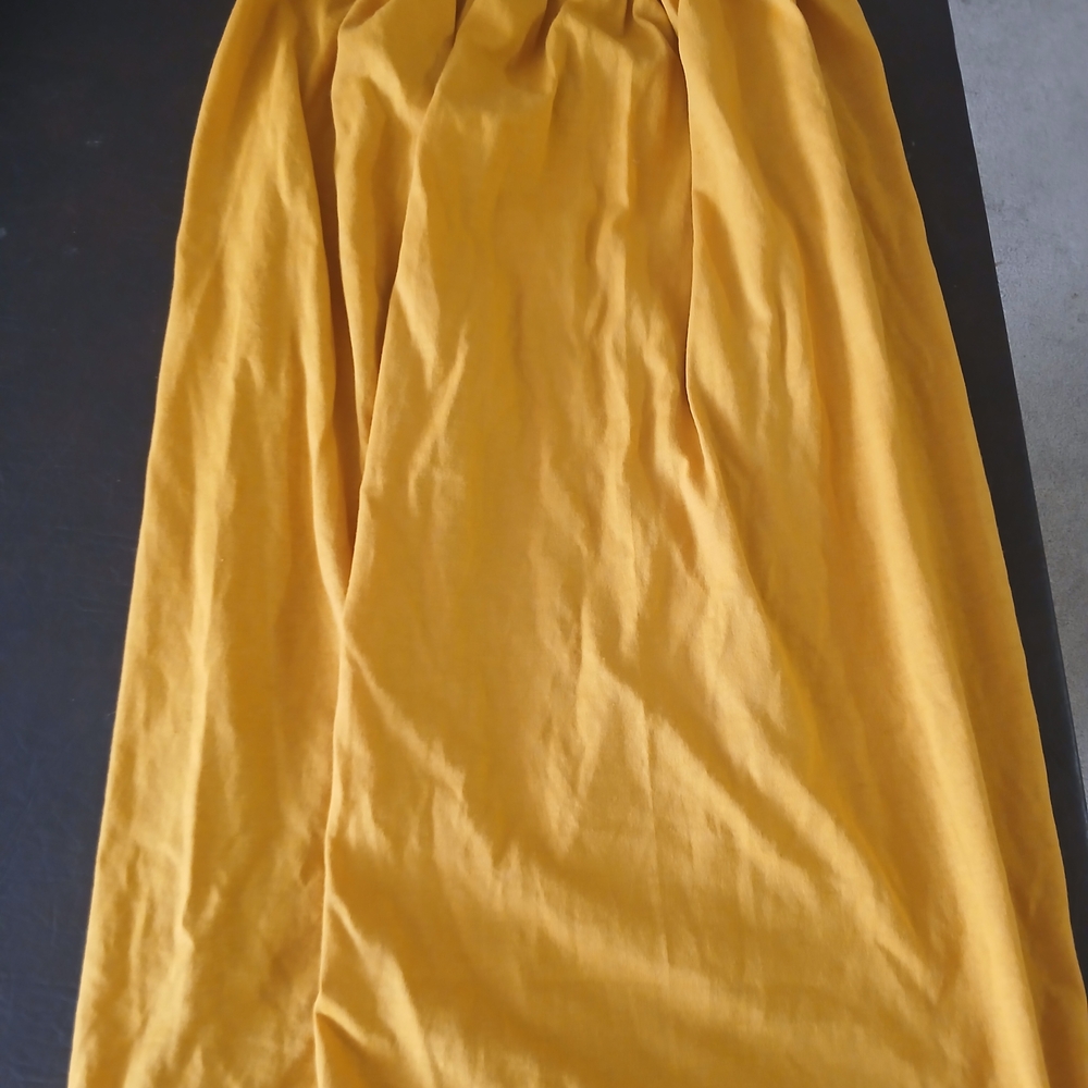 Elegant Yellow Women's Skirt
